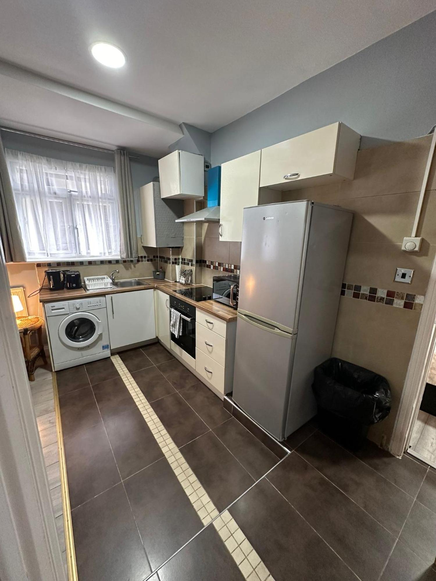 Central London - Ground Floor 2 Bedrooms Apartment Buitenkant foto